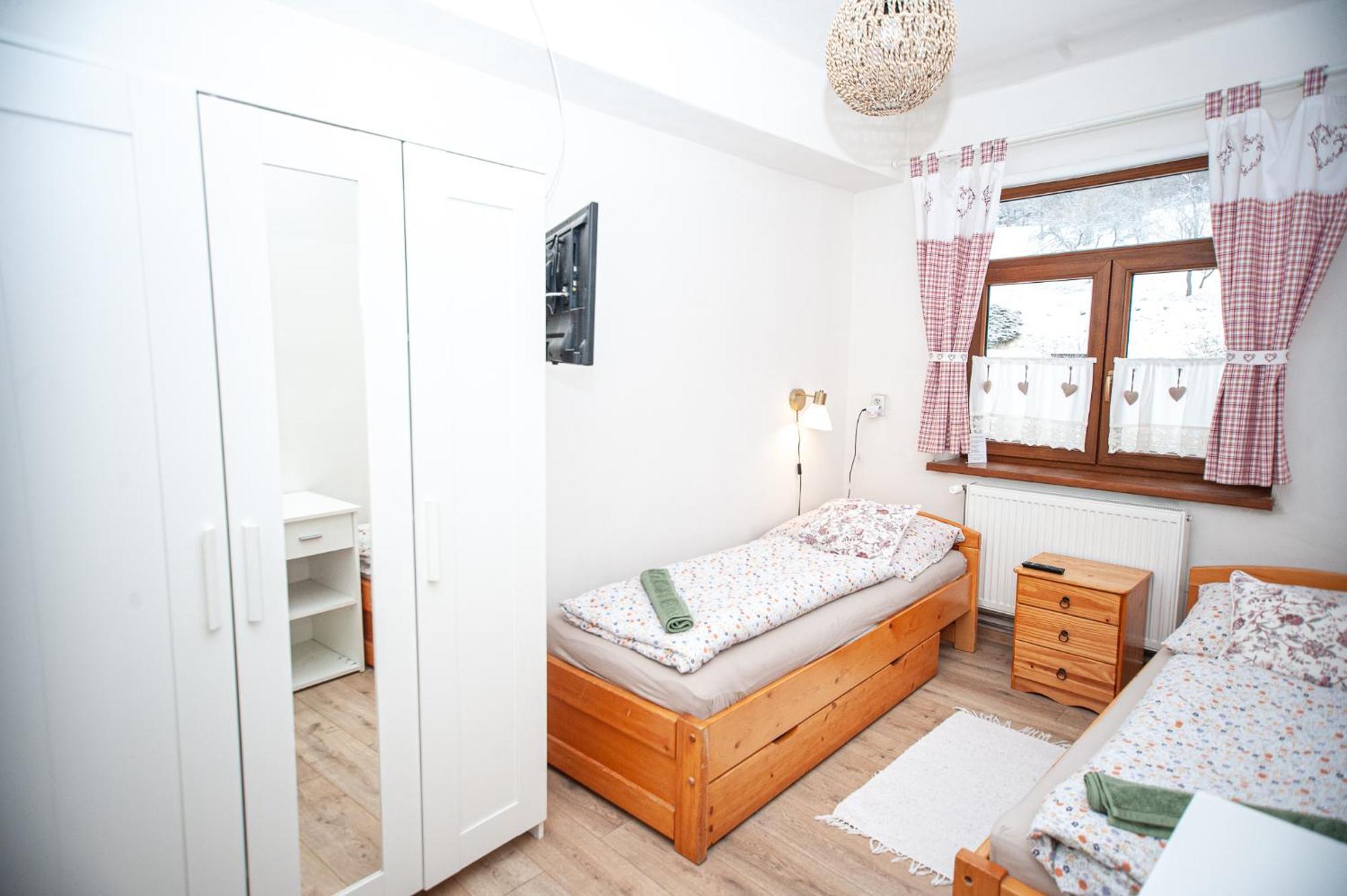 Hostinec Pod Ubocou Valaská Exteriör bild